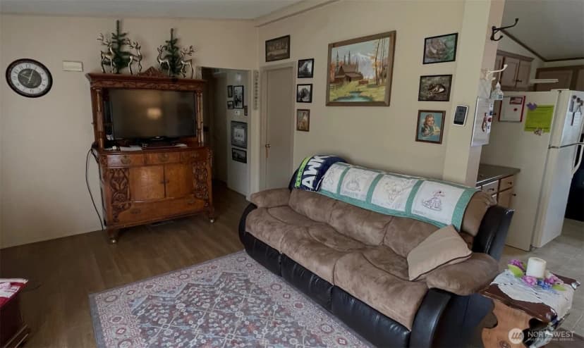 Property photo for 3 Sand Flat Rd, Omak photo 6
