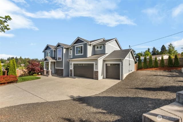 Property photo for 3028 64th Street E, Tacoma photo 2