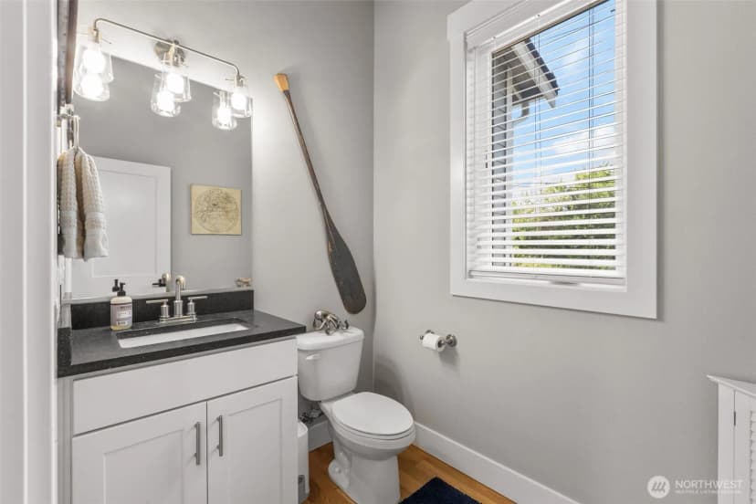 Property photo for 3028 64th Street E, Tacoma photo 16