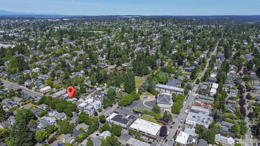 Property photo for 2012 Ne 65th Street, Seattle photo 19