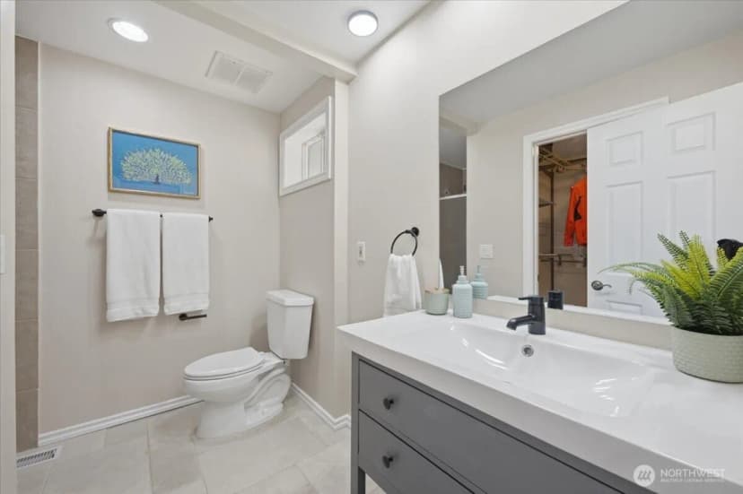 Property photo for 1801 Anacortes Avenue Ne, Renton photo 16