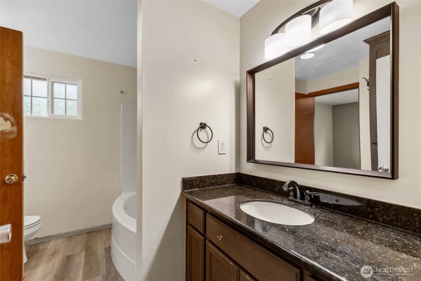 Property photo for 16046 46th Avenue S, Tukwila photo 15