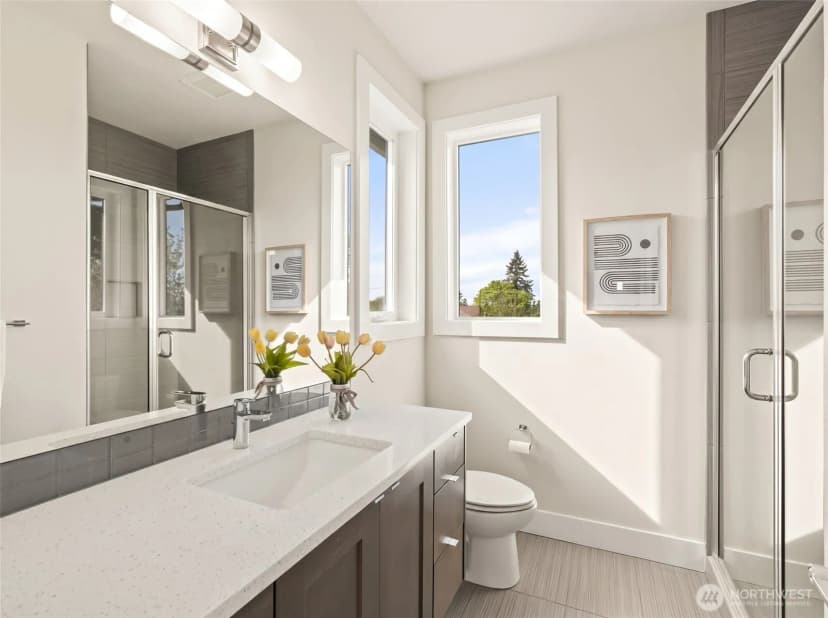 Property photo for 2824 Park Avenue N, Renton photo 32