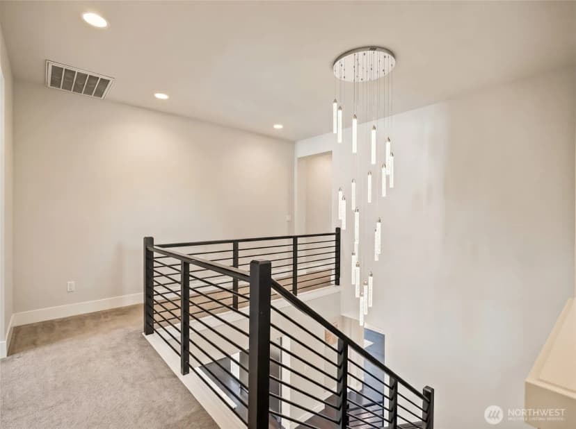 Property photo for 2824 Park Avenue N, Renton photo 17