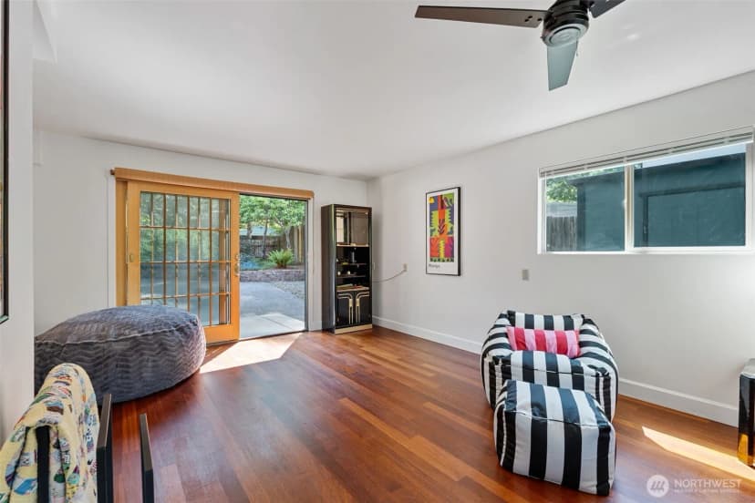 Property photo for 200 E N Cove Road, Shelton photo 18