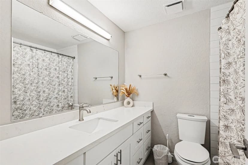 Property photo for 28605 30th Avenue S, Federal Way photo 26