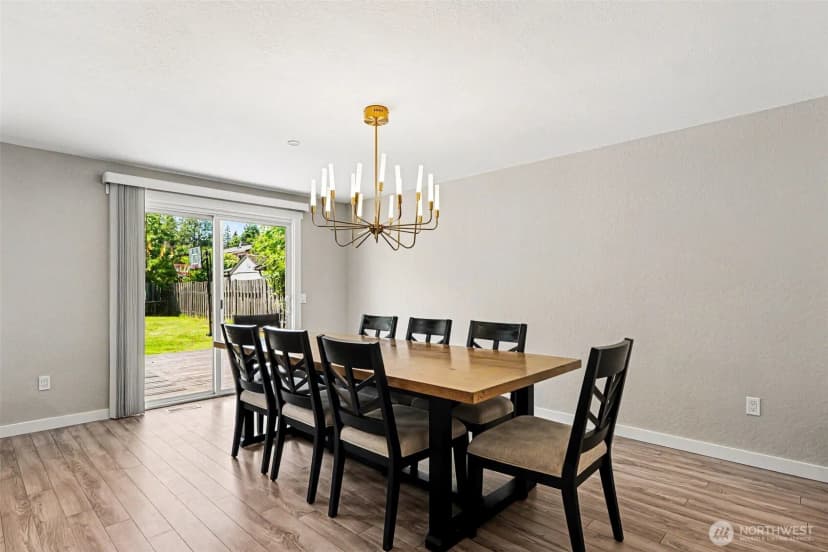Property photo for 28605 30th Avenue S, Federal Way photo 19