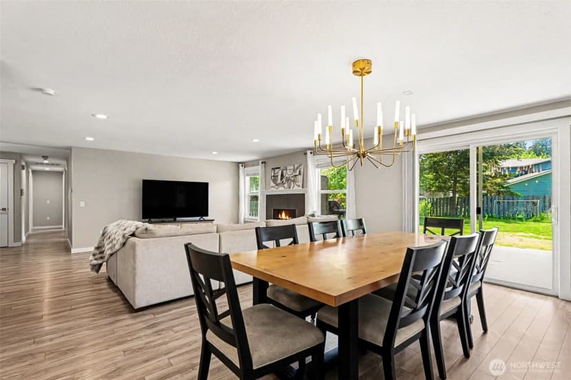 Property photo for 28605 30th Avenue S, Federal Way photo 16