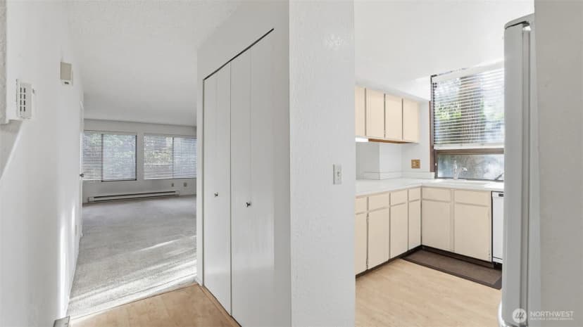 Property photo for 1850 Grant Avenue S #d5, Renton photo 10