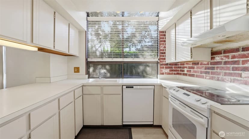 Property photo for 1850 Grant Avenue S #d5, Renton photo 11