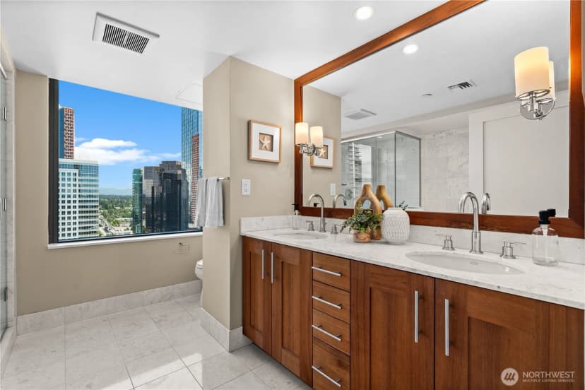 Property photo for 650 Bellevue Way Ne #2301, Bellevue photo 15