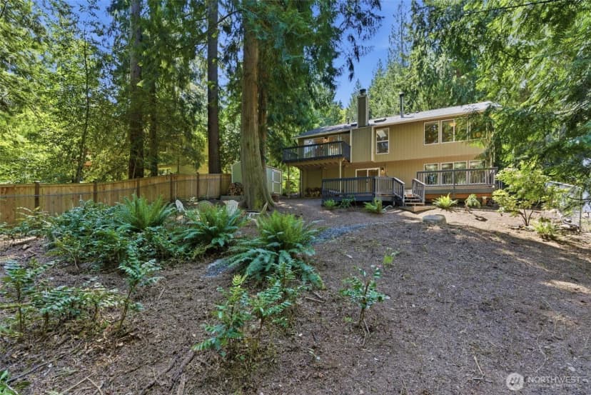 Property photo for 895 Highwood Drive Sw, Issaquah photo 32