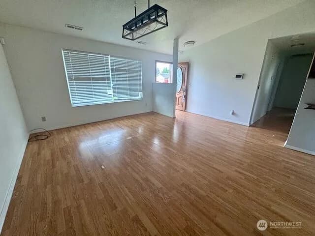Property photo for 3215 Williams Avenue, Longview photo 8
