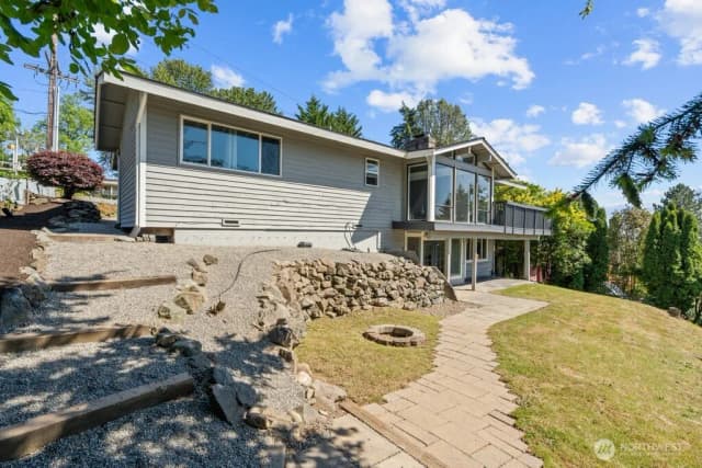 Property photo for 2323 Talbot Road S, Renton photo 2
