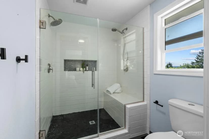Property photo for 2323 Talbot Road S, Renton photo 24