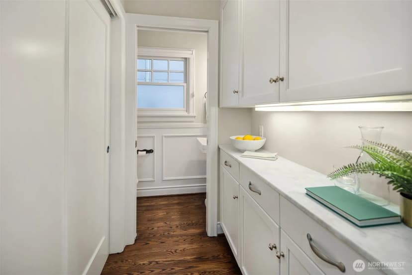 Property photo for 4839 Ne 43rd Street, Seattle photo 14