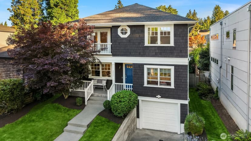 Property photo for 4839 Ne 43rd Street, Seattle