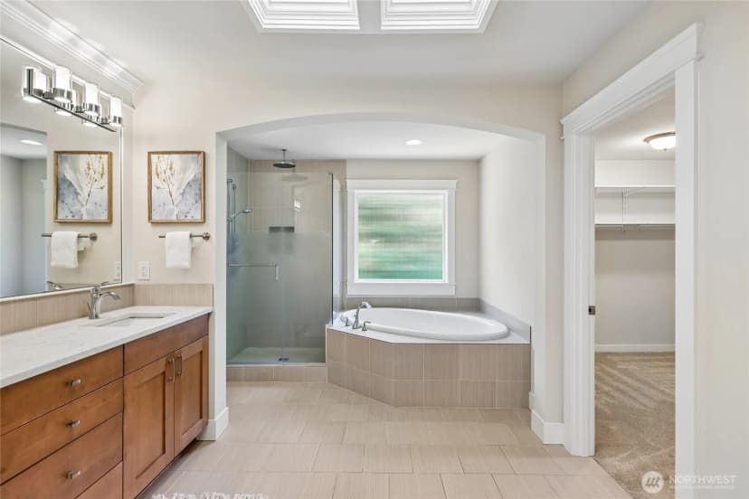 Property photo for 22907 Se 52nd Street, Issaquah photo 26