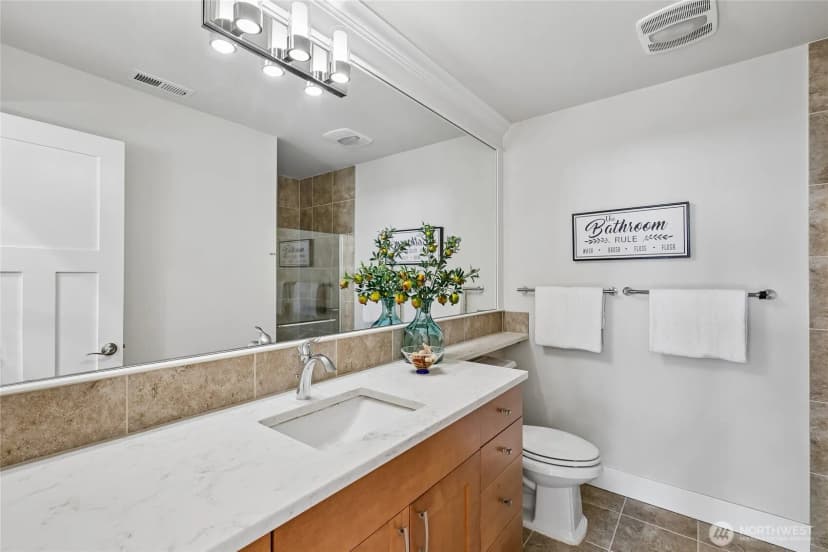 Property photo for 22907 Se 52nd Street, Issaquah photo 18