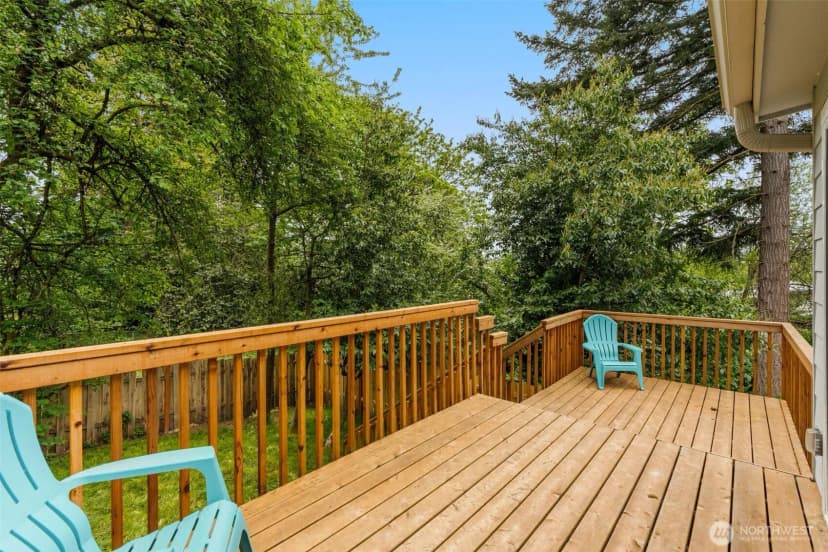 Property photo for 12569 37th Avenue Ne, Seattle photo 24
