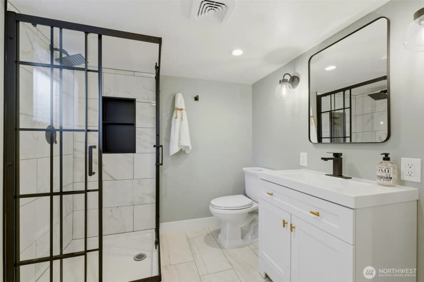 Property photo for 3011 N 22nd Street, Tacoma photo 16