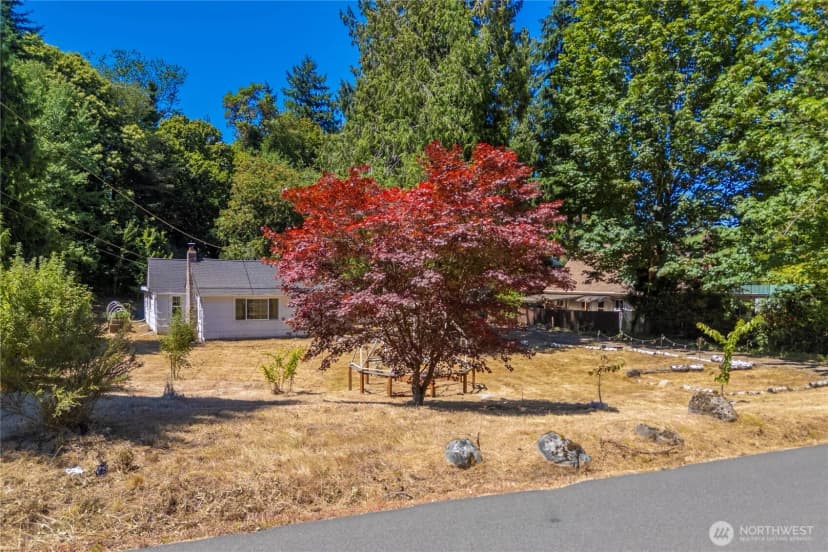 Property photo for 12027 10th Avenue S, Seattle photo 38