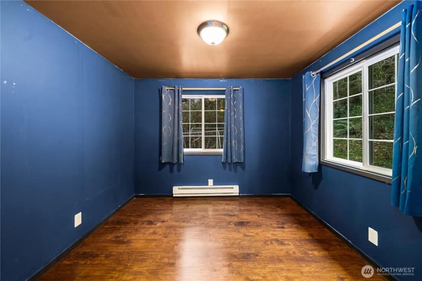 Property photo for 12027 10th Avenue S, Seattle photo 24