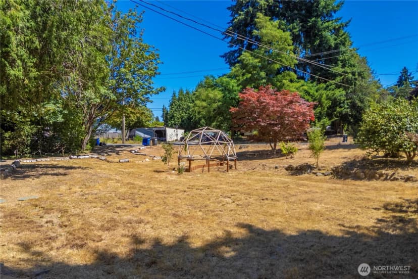 Property photo for 12027 10th Avenue S, Seattle photo 37