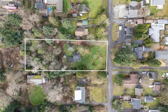 Property photo for 12027 10th Avenue S, Seattle photo 5