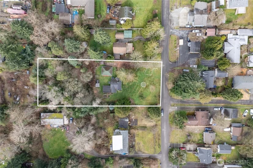 Property photo for 12027 10th Avenue S, Seattle photo 5