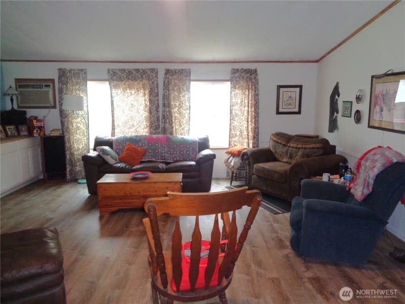 Property photo for 251 Spring Coulee Road, Okanogan photo 2