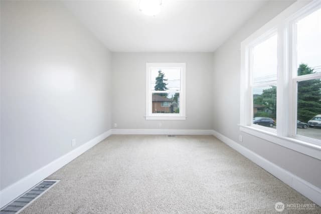 Property photo for 6753 14th Avenue Nw, Seattle photo 4