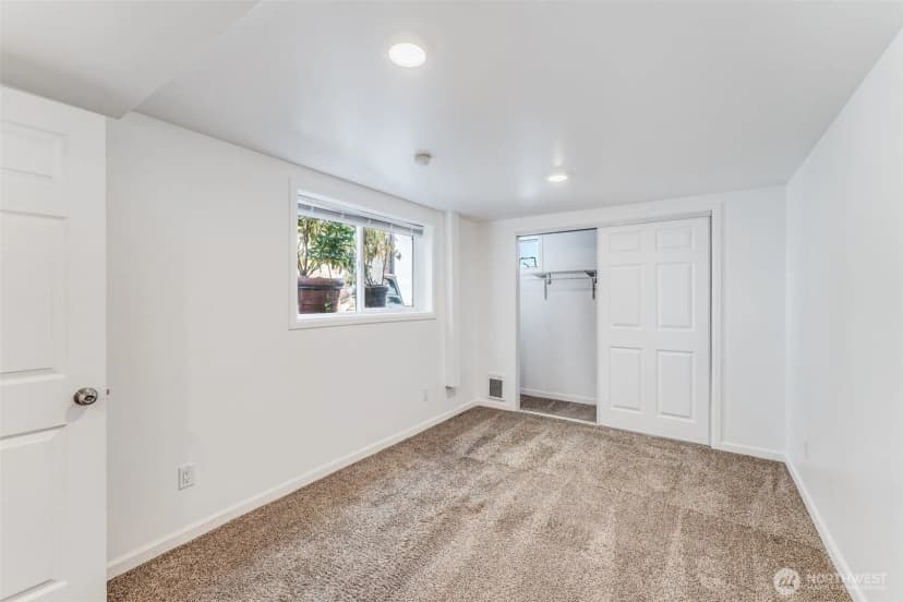 Property photo for 6753 14th Avenue Nw, Seattle photo 31