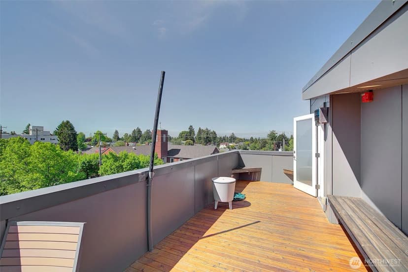 Property photo for 3444 California Avenue Sw, Seattle photo 23
