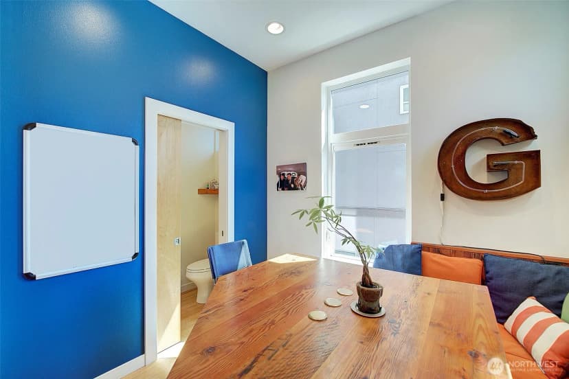Property photo for 3444 California Avenue Sw, Seattle photo 8