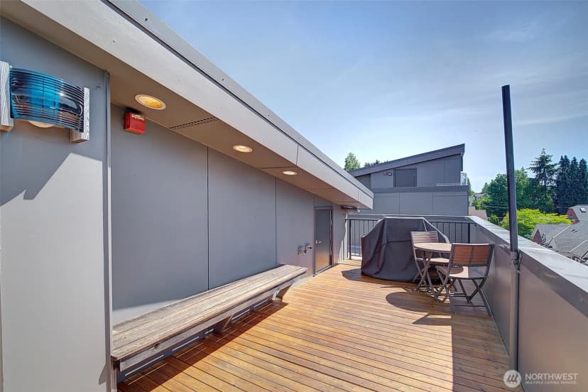 Property photo for 3444 California Avenue Sw, Seattle photo 22