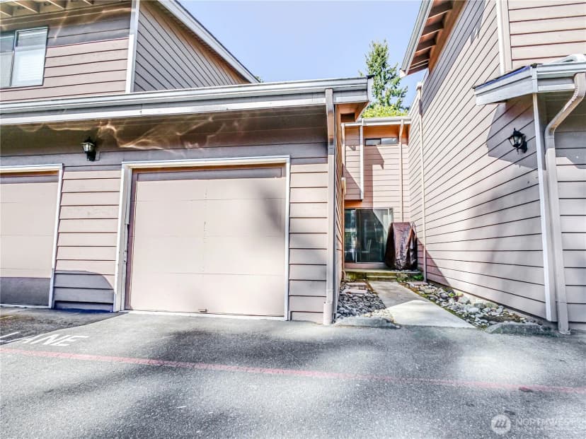 Property photo for 8407 18th Avenue W #4-102, Everett photo 27