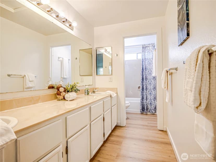 Property photo for 8407 18th Avenue W #4-102, Everett photo 9