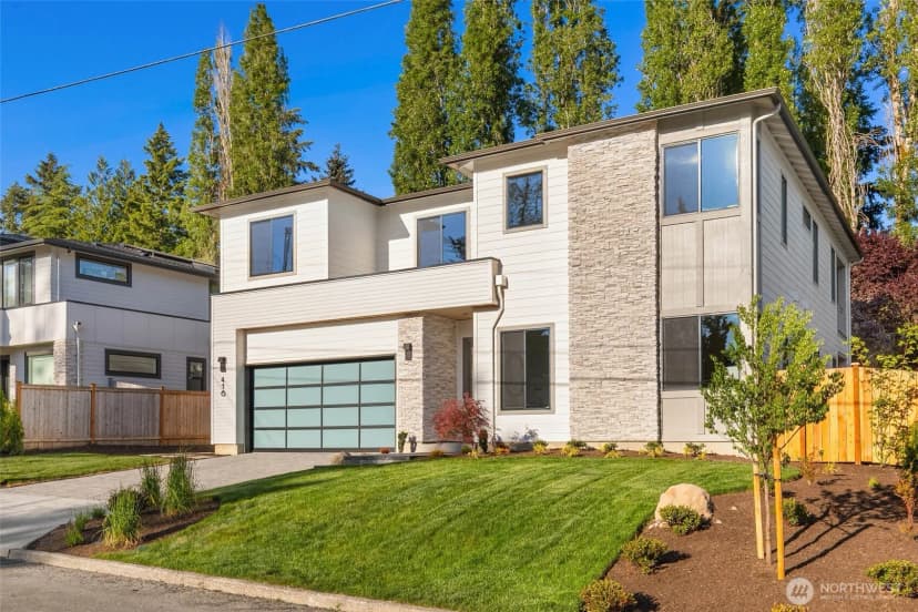 Property photo for 416 155th Avenue Se, Bellevue photo 2