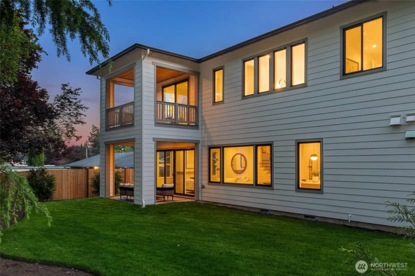 Property photo for 416 155th Avenue Se, Bellevue photo 33