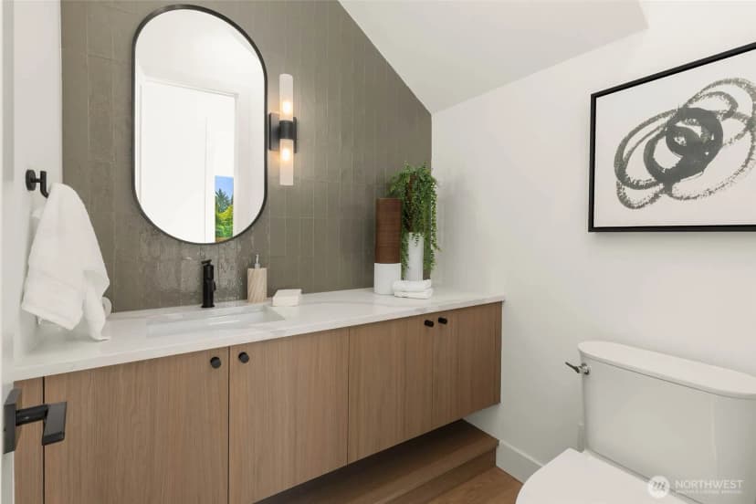 Property photo for 416 155th Avenue Se, Bellevue photo 16