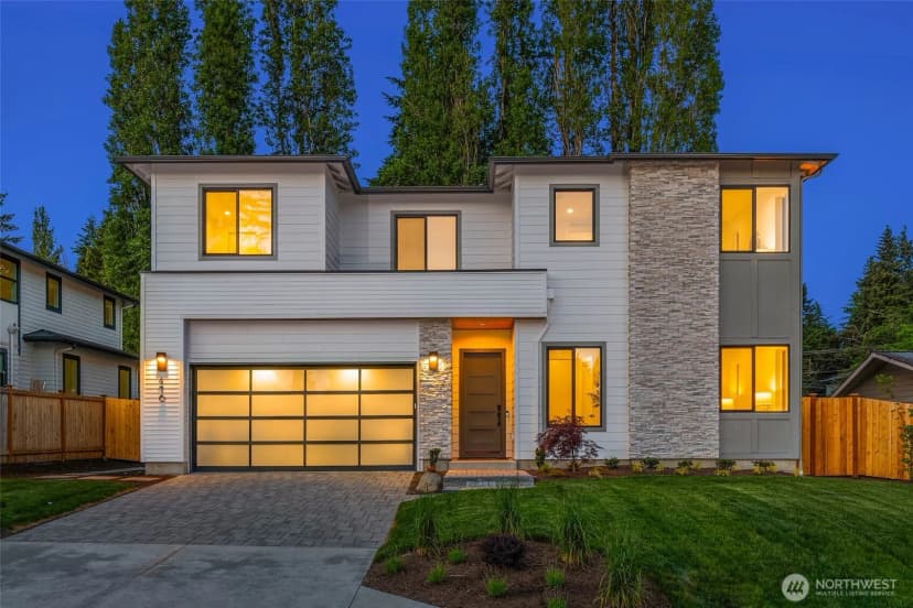 Property photo for 416 155th Avenue Se, Bellevue