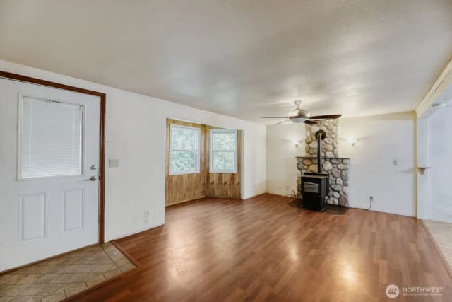 Property photo for 5703 318th Avenue Ne, Carnation photo 2