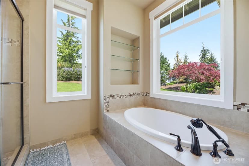 Property photo for 2416 Cascade Drive E, Roy photo 17