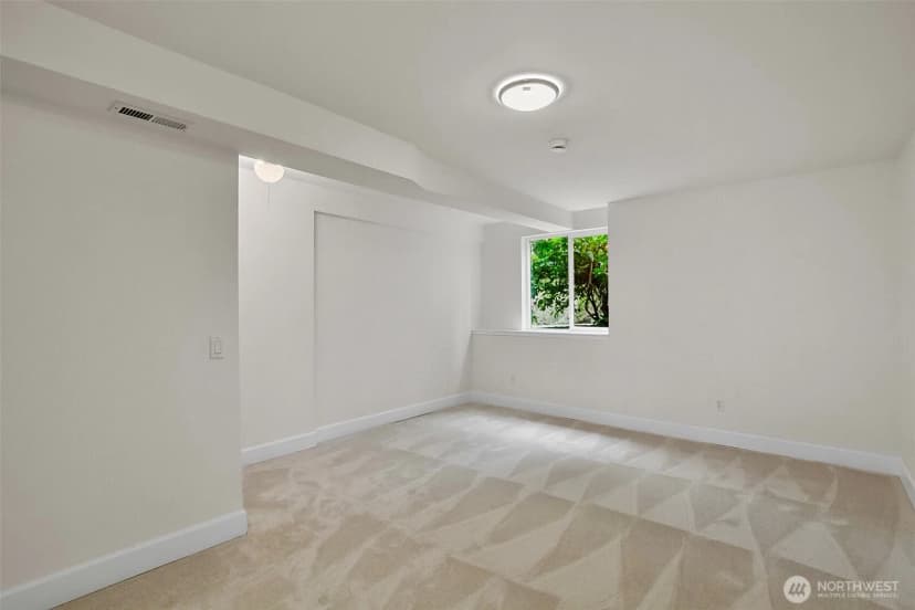 Property photo for 6164 Ne 192nd Street, Kenmore photo 25