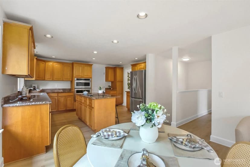 Property photo for 6164 Ne 192nd Street, Kenmore photo 15