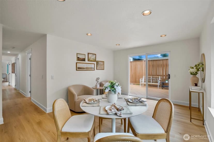 Property photo for 6164 Ne 192nd Street, Kenmore photo 16