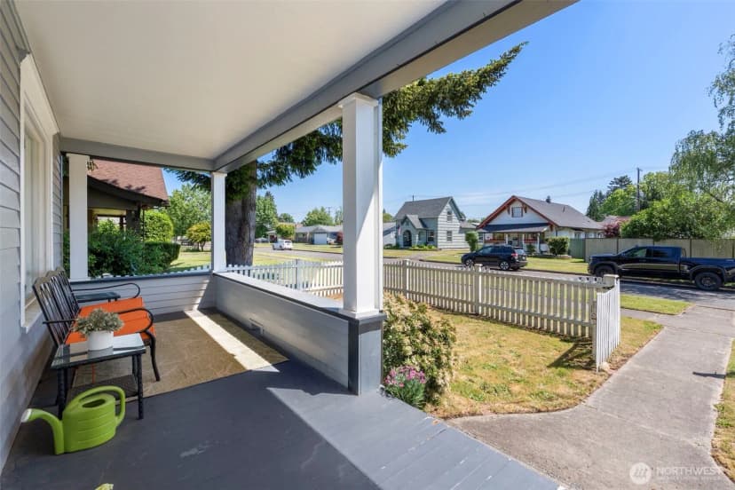 Property photo for 805 F Street, Centralia photo 6
