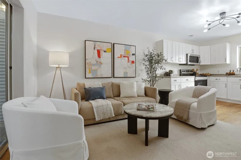 Property photo for 3406 W Government Way #7, Seattle photo 10