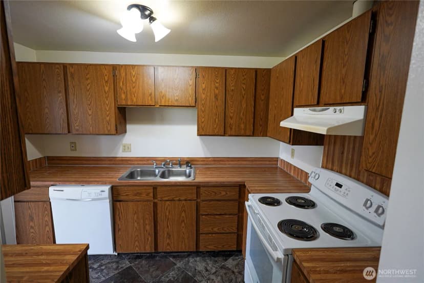 Property photo for 108 Kensington Avenue Sw, Kent photo 17